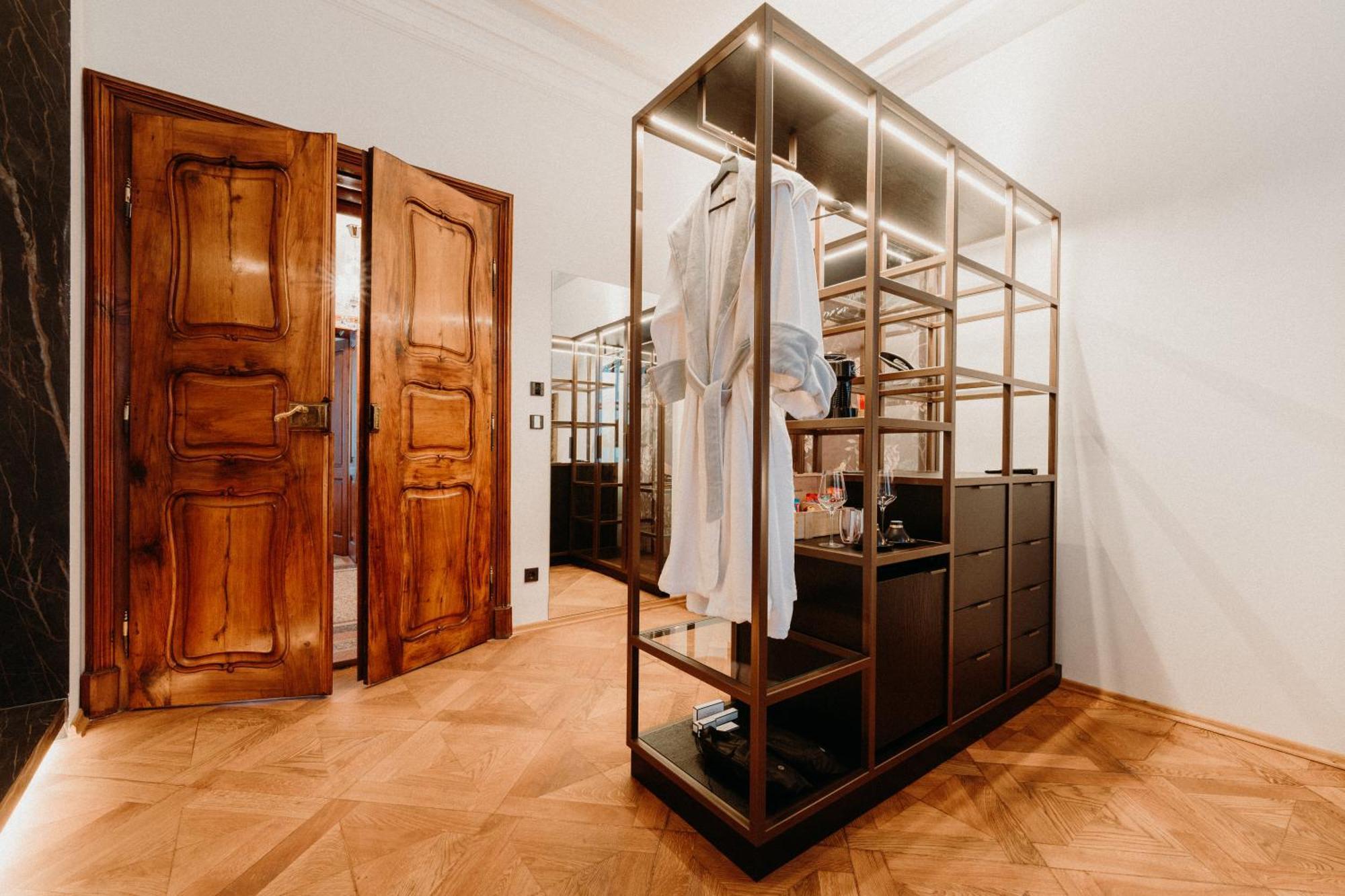 Meta Suites Historic City Living Bolzano Exterior photo